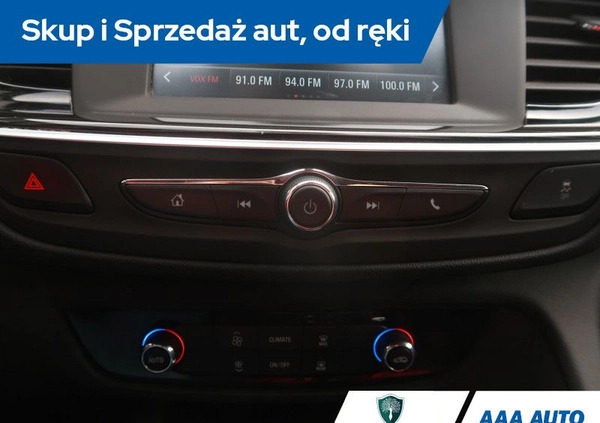 Opel Insignia cena 68000 przebieg: 136821, rok produkcji 2019 z Połczyn-Zdrój małe 326